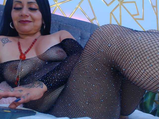 Gemasweet's BongaCams show and profile