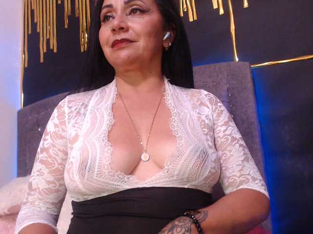 Gemasweet's BongaCams show and profile