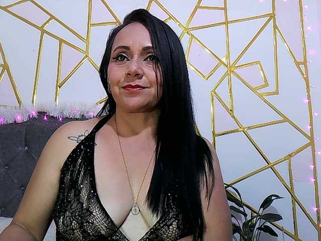 Gemasweet's BongaCams show and profile