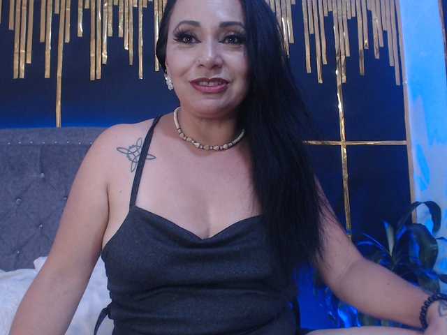 Gemasweet's BongaCams show and profile