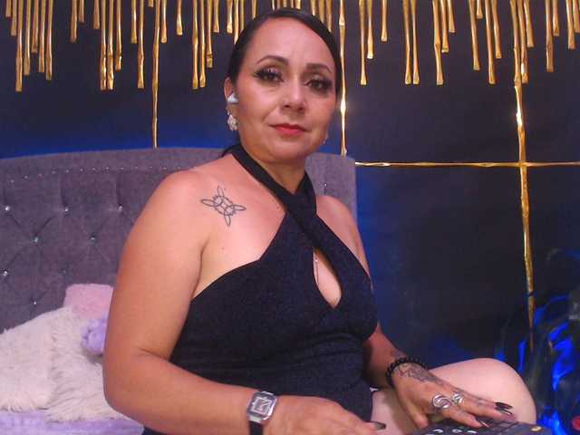 Gemasweet's BongaCams show and profile