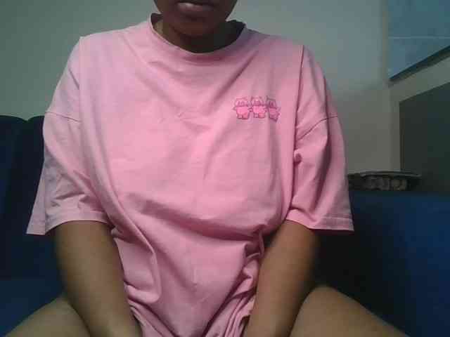LalaKisses webcam