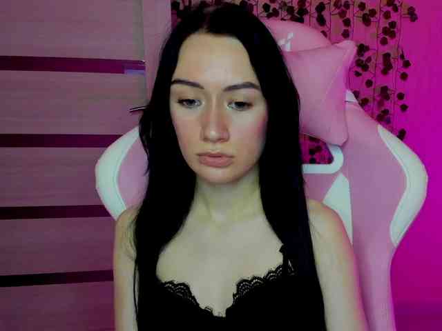 ArinaMeow19 webcam