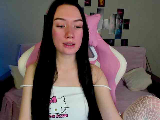 ArinaMeow19 webcam
