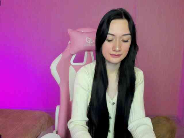 ArinaMeow19 webcam