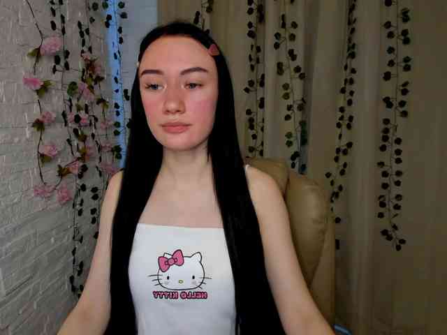 ArinaMeow19 webcam