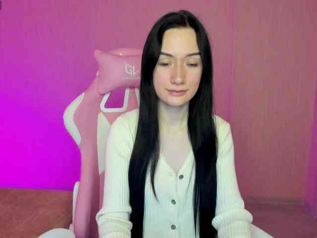 ArinaMeow19 bongacams