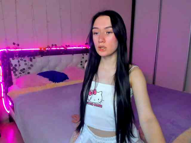 ArinaMeow19 webcam