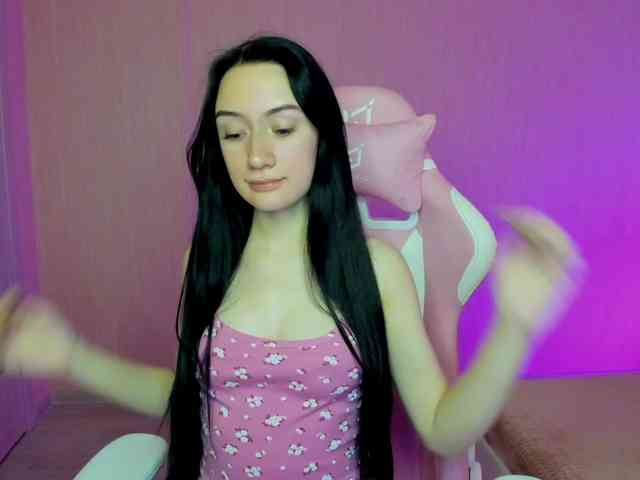 ArinaMeow19 webcam