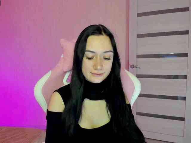 ArinaMeow19 webcam