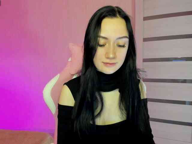 ArinaMeow19 webcam