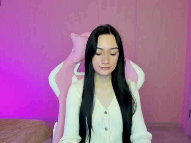 ArinaMeow19 webcam