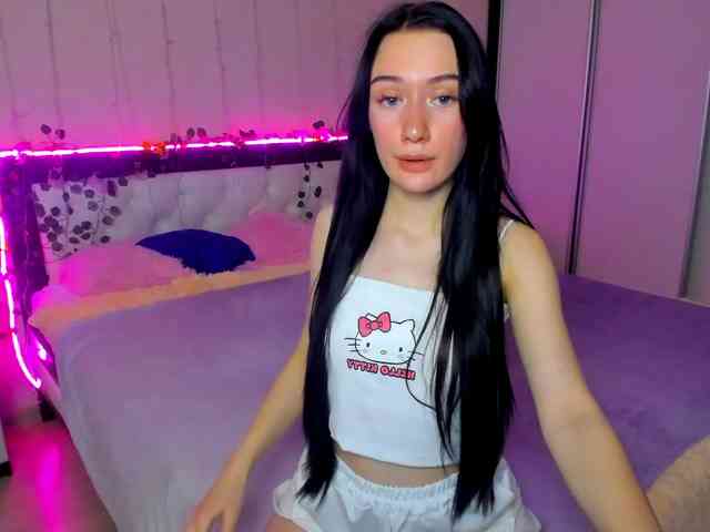 ArinaMeow19 webcam