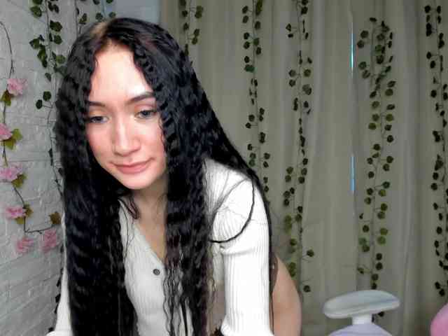 ArinaMeow19 ArinaMeow19