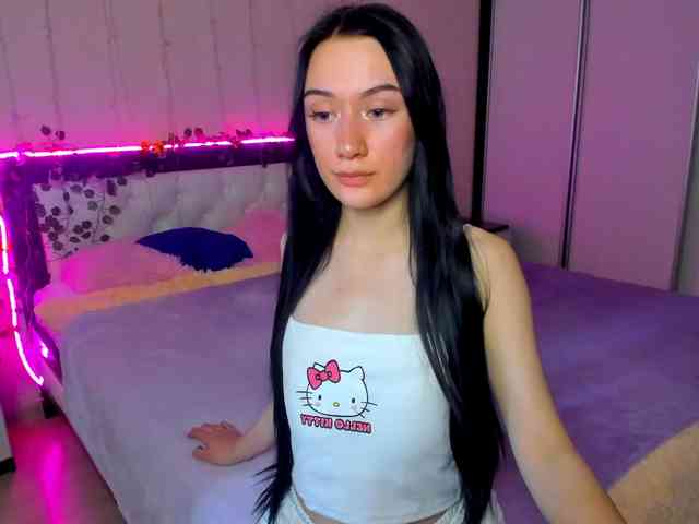ArinaMeow19 webcam