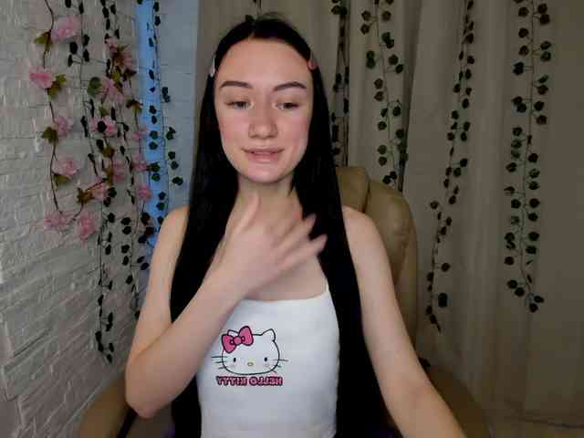 ArinaMeow19 webcam