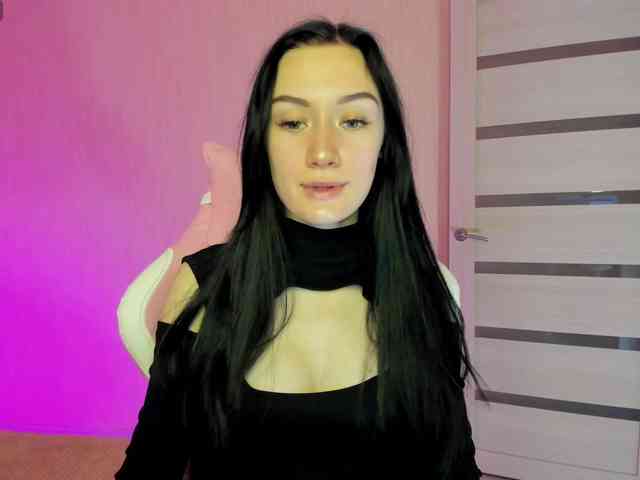 ArinaMeow19 webcam