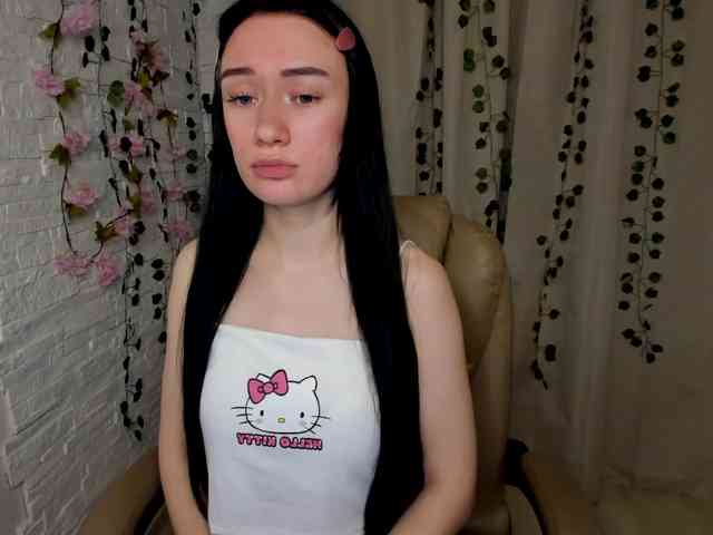ArinaMeow19 webcam