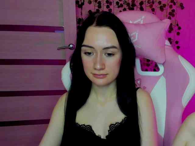 ArinaMeow19 webcam