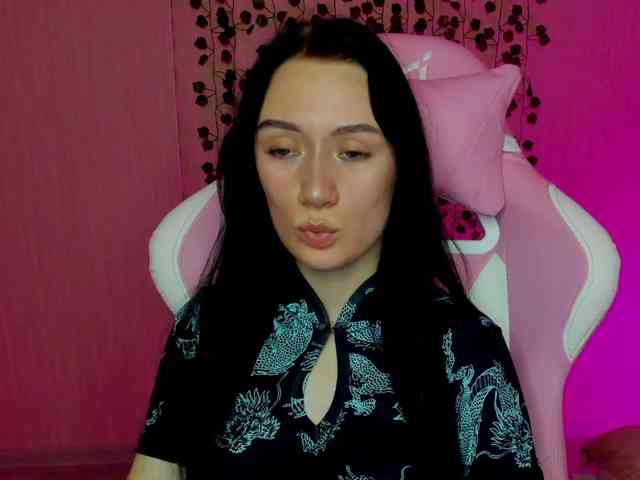 ArinaMeow19 webcam