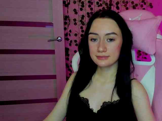ArinaMeow19 webcam