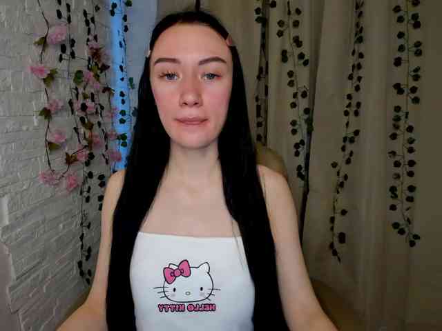 ArinaMeow19 webcam