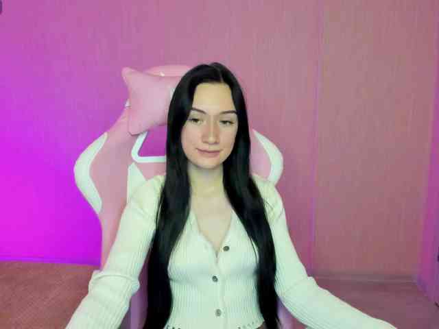 ArinaMeow19 webcam