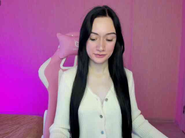 ArinaMeow19 webcam