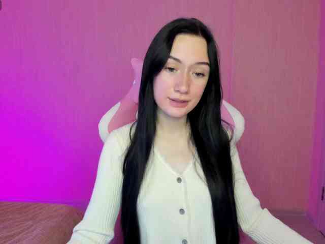 ArinaMeow19 webcam