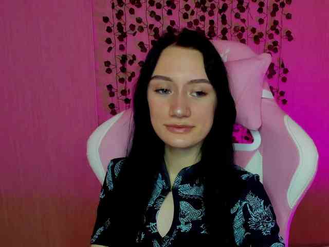 ArinaMeow19 webcam