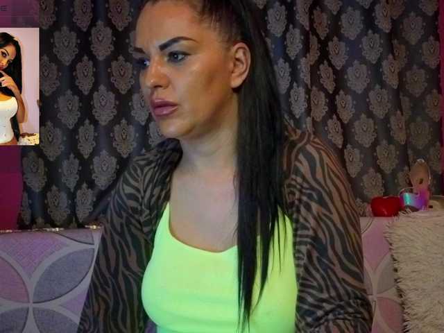 ValentinaVale's BongaCams show and profile