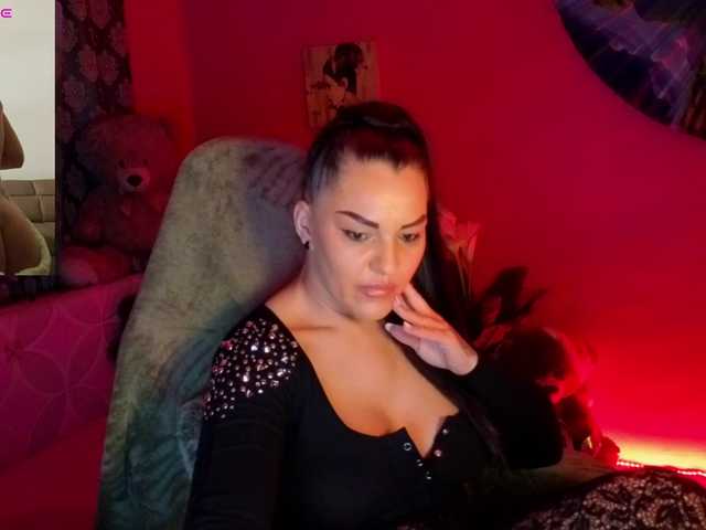 ValentinaVale's BongaCams show and profile