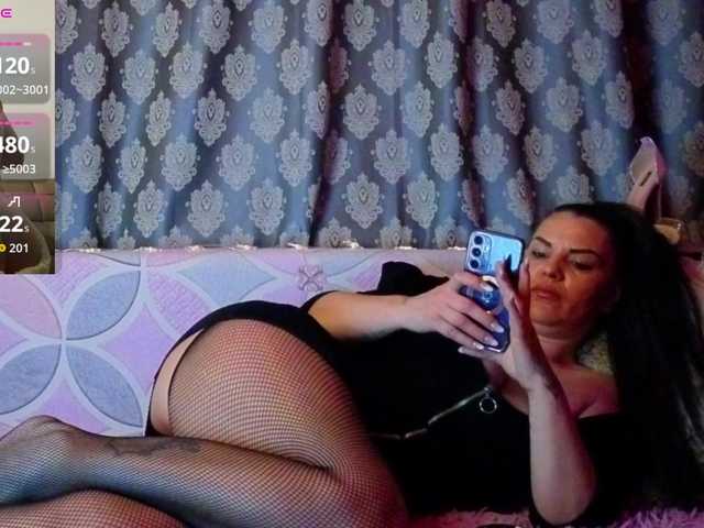 Preview of italian-girl