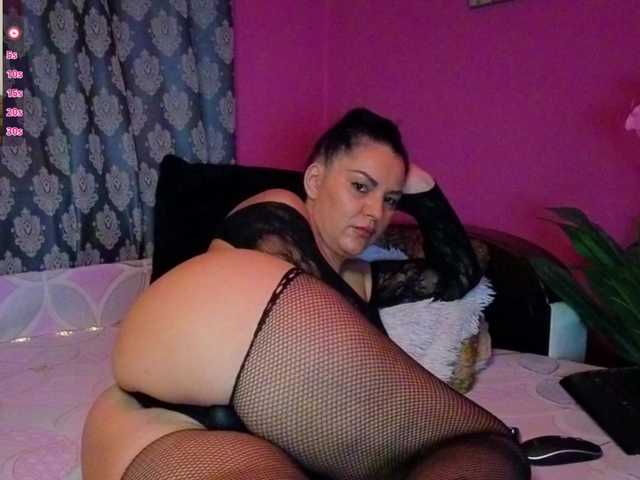 ValentinaVale's BongaCams show and profile