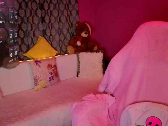 ValentinaVale webcam