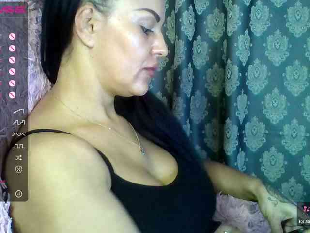 ValentinaVale webcam