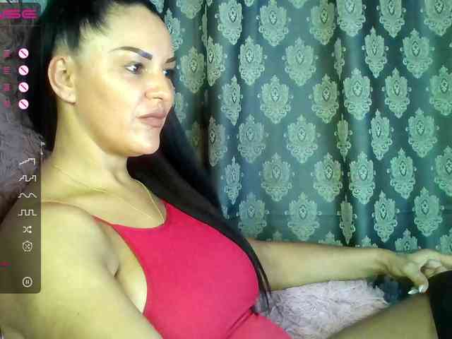 ValentinaVale webcam