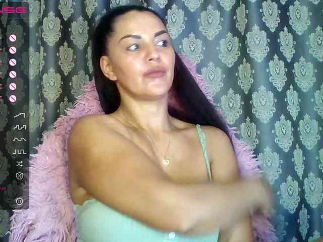 ValentinaVale webcam