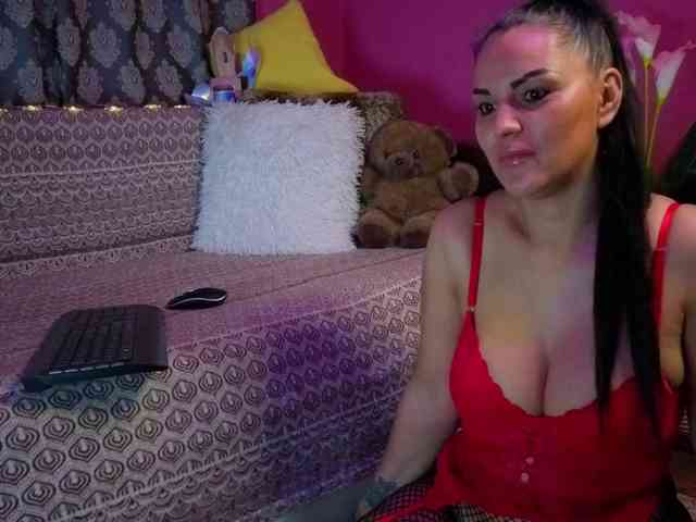 ValentinaVale webcam