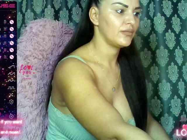ValentinaVale webcam