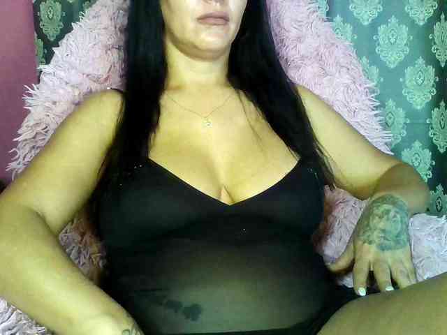 ValentinaVale webcam