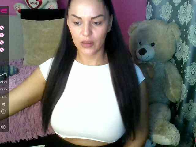 ValentinaVale webcam