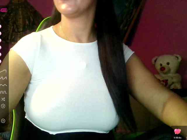 ValentinaVale webcam