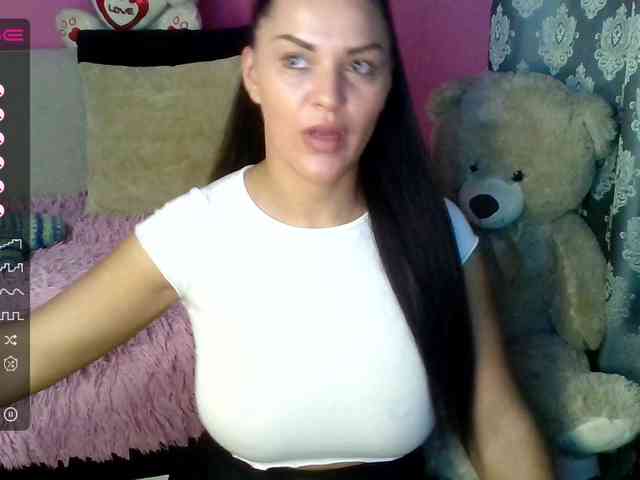 ValentinaVale webcam