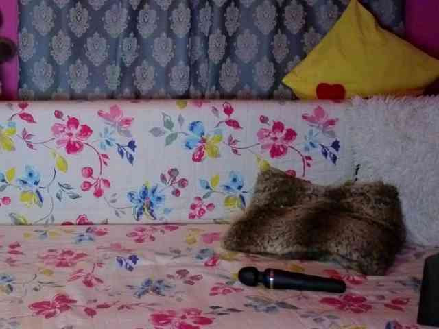 ValentinaVale webcam