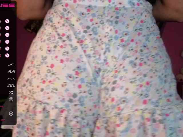 ValentinaVale webcam