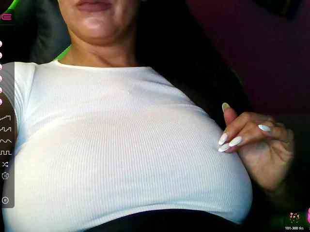 ValentinaVale webcam