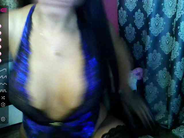 ValentinaVale webcam