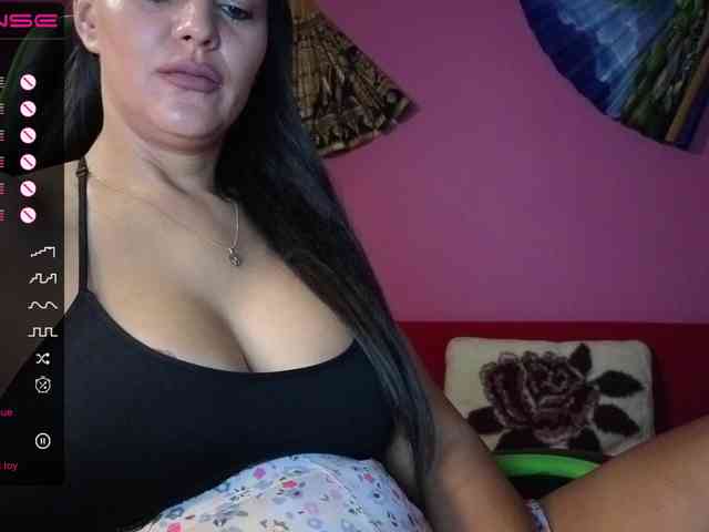 ValentinaVale webcam