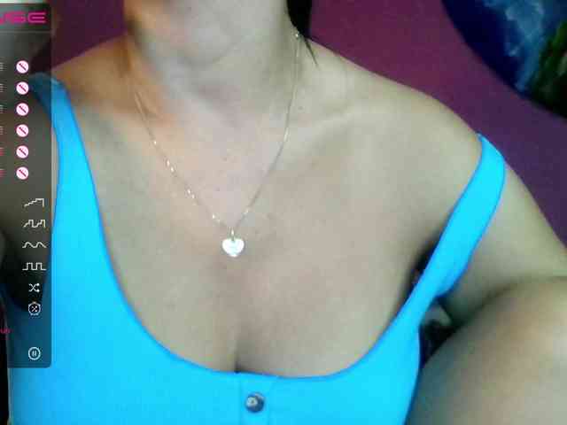 ValentinaVale webcam